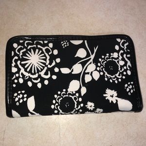 Thirty-One Wallet
